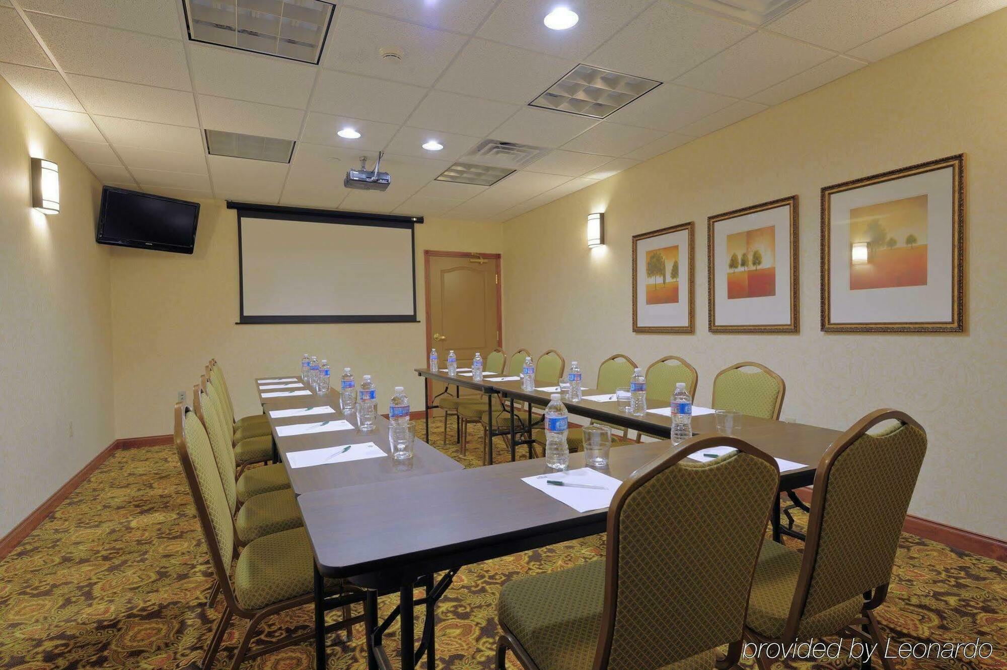 Country Inn & Suites By Radisson, Washington At Meadowlands, Pa Съоръжения снимка
